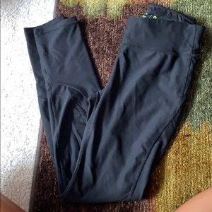 Black workout leggings